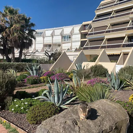 Bagatelle Naturiste Heliopolis Clim Ascenseur Vue Parking Prive