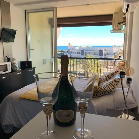 Bagatelle Naturiste Heliopolis Clim Ascenseur Vue Parking Prive Apartment Agde
